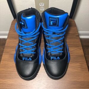 Fila MB Night Walk Men Size 9.5 Athletic Sneakers 1BM01867-966 Shoes
